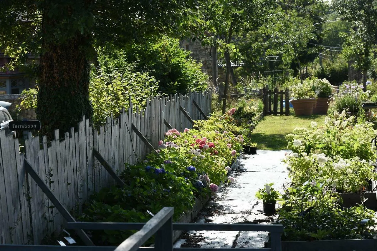 Prázdninový dům Gite Du Jardin Fleuramour Lachaux